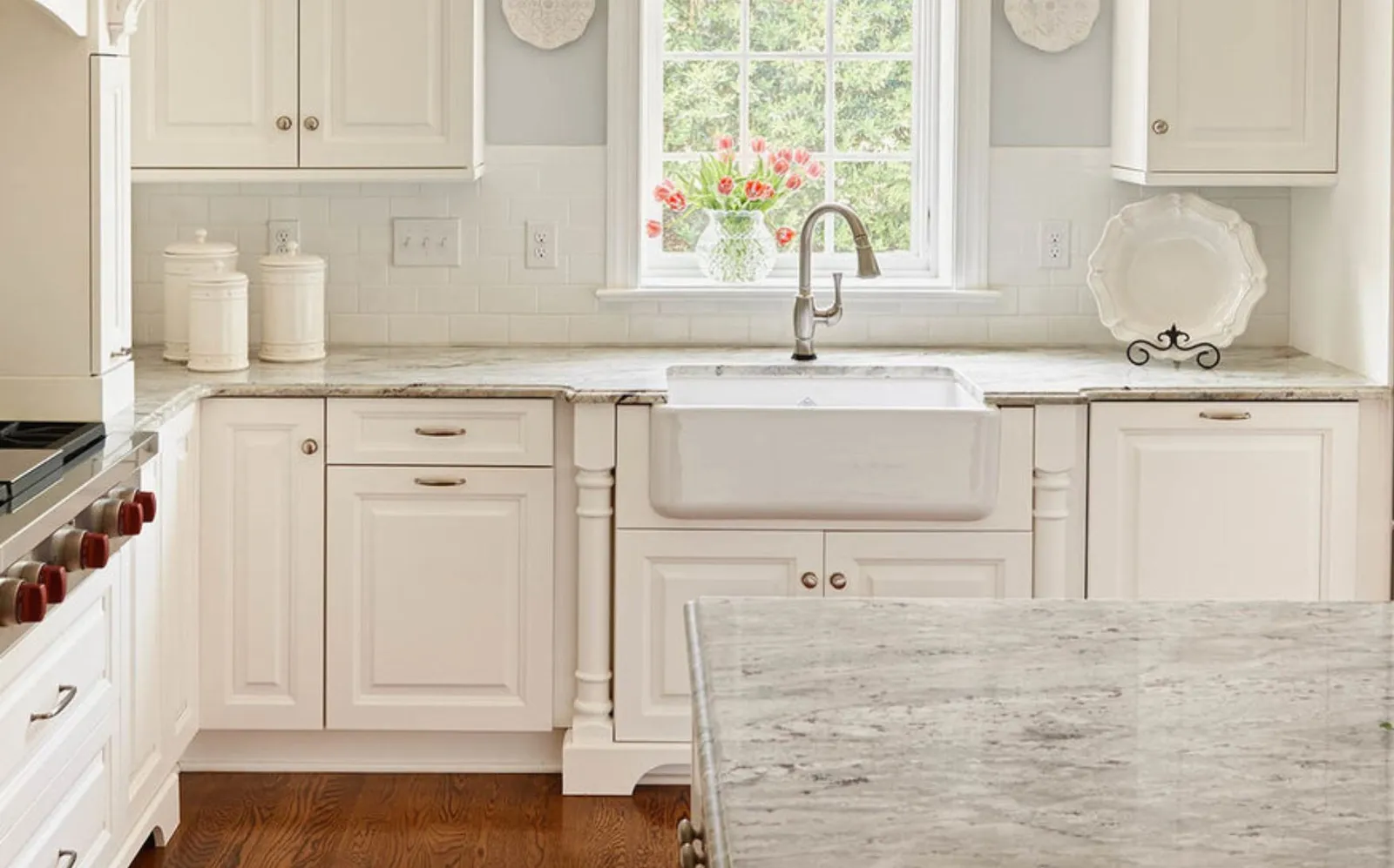 River White Granite in kitchens (1)